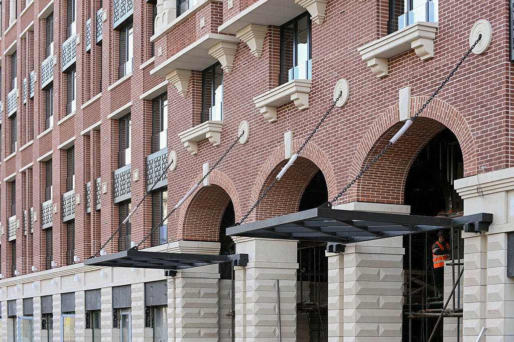 Фасад дома «МИРЪ» от RBI