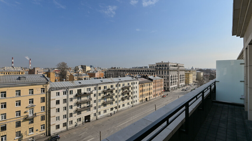 Вид из окна