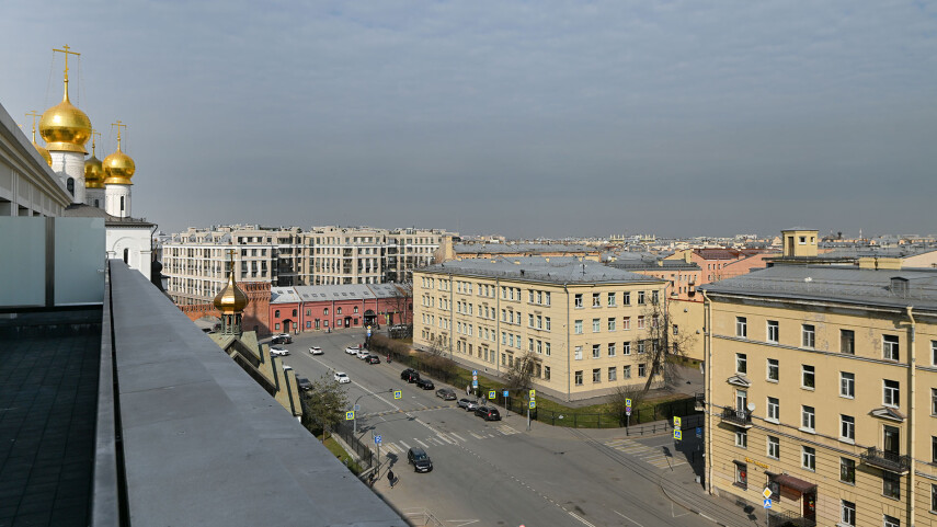 Вид из окна