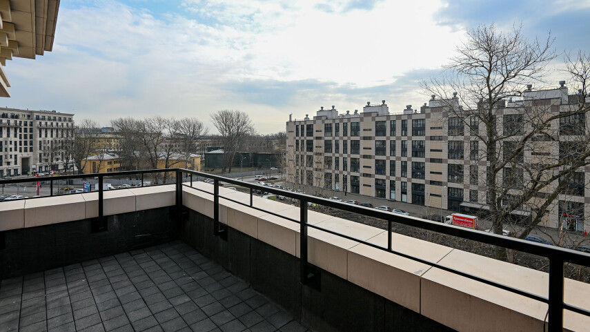 Вид из окна