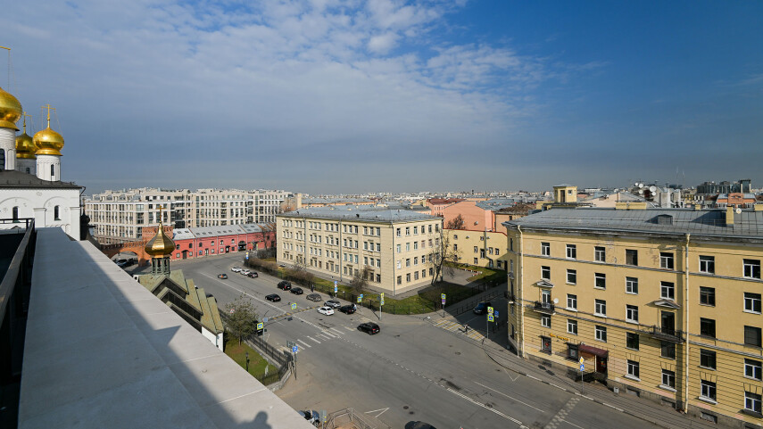 Вид из окна