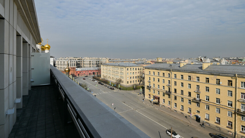 Вид из окна