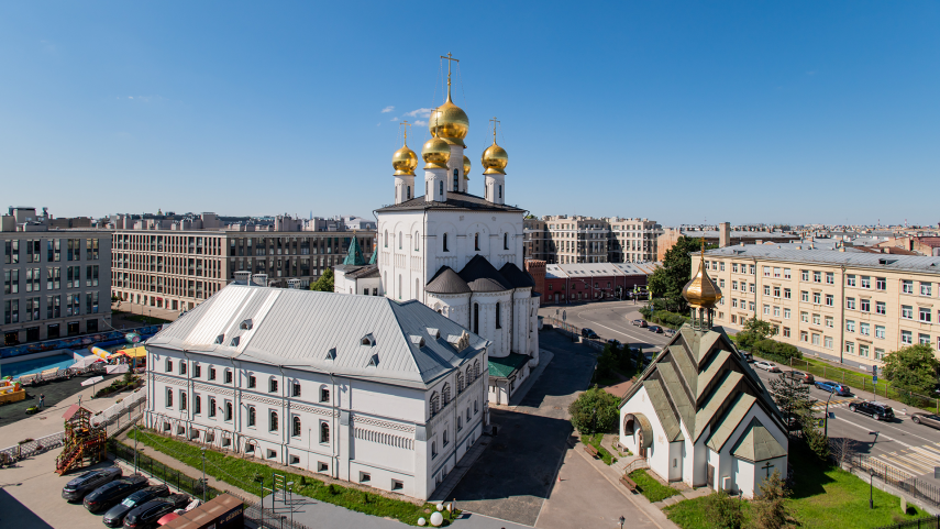 Вид из окна